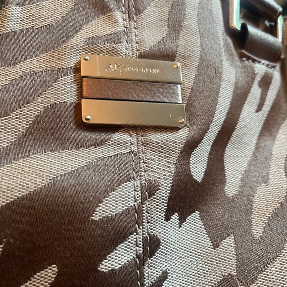 Anne Klein Beige and Brown Handbag - Picture 6 of 7